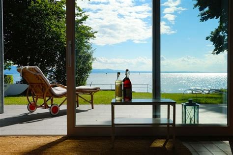 In vielen ferienhäusern mit seeblick, terrasse und garten sind haustiere erlaubt. Ferienhaus direkt am See | Bodensee