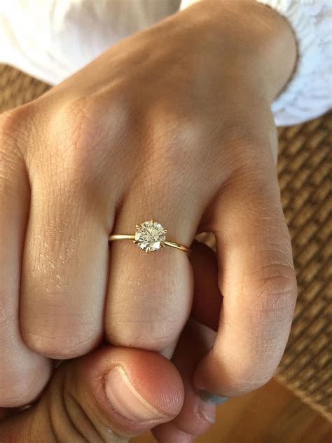 Here's some great unique engagement rings.. #uniqueengagementrings