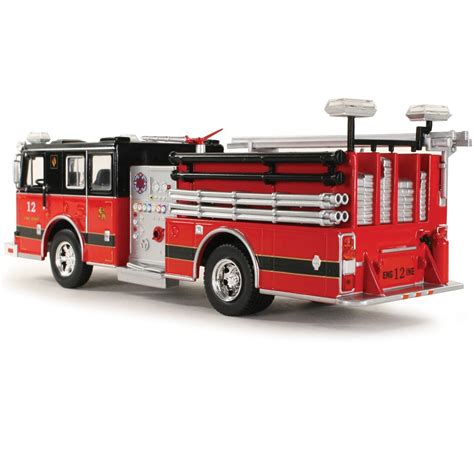 Seagrave Fire Pumper 143 Scale Diecast Model By Ixo Models