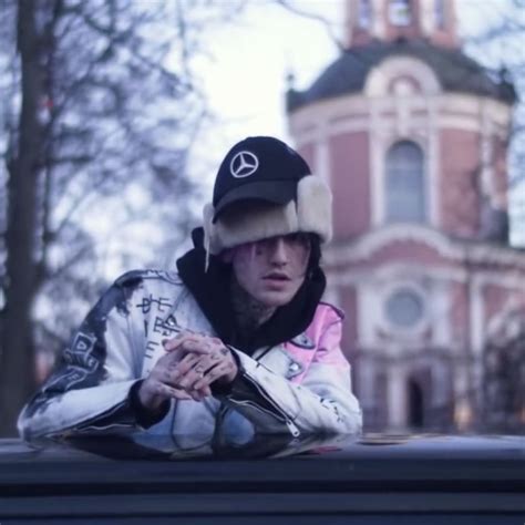 Lil Peep Outfits In Benz Truck Video Whats On The Star Lil