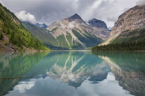Kinney Lake Stock Image Image Of Forest North Parks 168136831