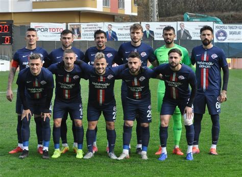 Lig beyaz grup takımlarından gümüşhanespor'un başkanı vahit olgun, görevinden istifa ettiğini açıkladı. TFF 2. Lig: Hekimoğlu Trabzon FK: 3 - Tarsus İdman Yurdu ...