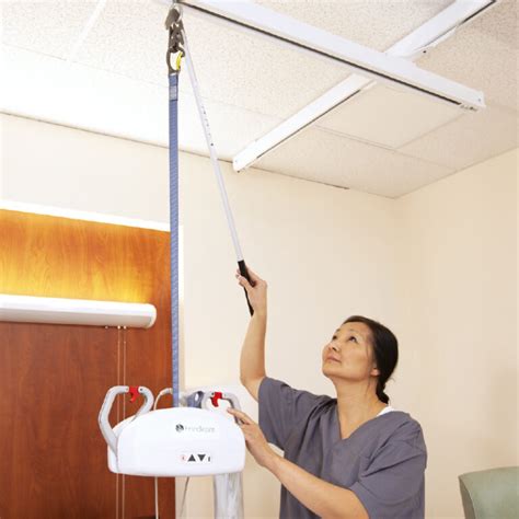 P 440 Portable Ceiling Lift By Handicare Sku2643 Rehab Medical