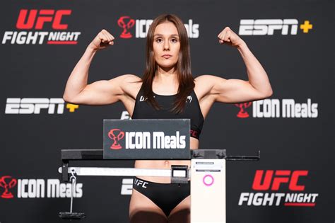 UFC Vegas Weigh In Results Alexa Grasso Viviane Araujo Set For