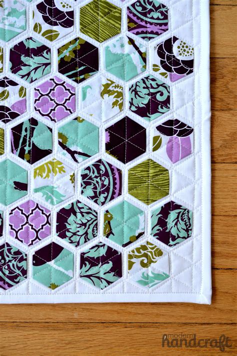 Mini Quilt Swap Hexagon Quilt Pattern Hexagon Quilt Mini Quilt Patterns