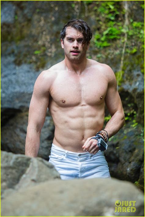 Photo Pierson Fode Shirtless In Hawaii 06 Photo 3616246 Just Jared