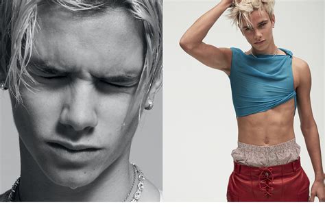Romeo Beckham Debutează în Modeling Cu Apariția Pe Coperta Vogue