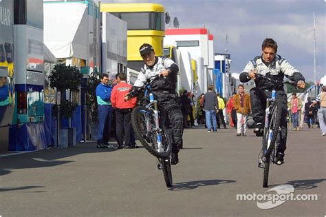 Museo y circuito fernando alonso @circuitomuseofa. Fernando Alonso and Tarso Marques trying the new Minardi ...