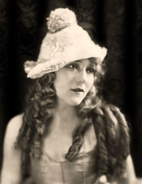 mary pickford ziegfeld c 1920s by alfred cheney johnston mary pickford silent movie