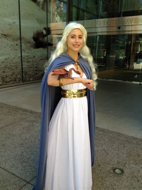 Daenerys Targaryen Costume Halloween Costume Game Game Of Thrones Halloween Looks Halloween