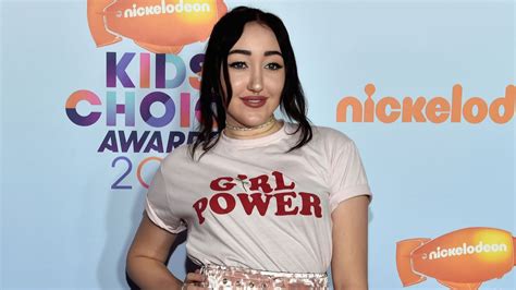 Noah Cyrus Drops New Single Stay Together Teen Vogue