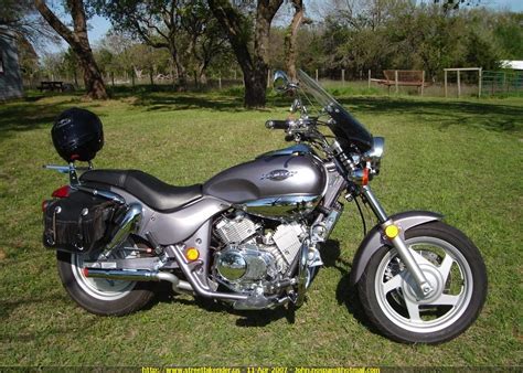 Kymco venox 250 (cruiser bike): 2005 Kymco 250 Venox Photos, Informations, Articles ...