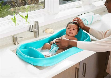 Top 10 Best Baby Bath Tubs in 2021 Reviews | Buyer's Guide
