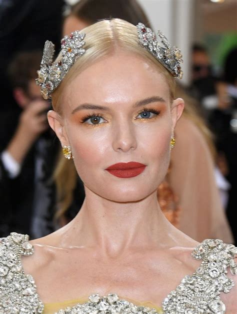 Kate Bosworth Vogue Celebrity Hairstyles Celebrity Make Up Kate Bosworth Emma Roberts