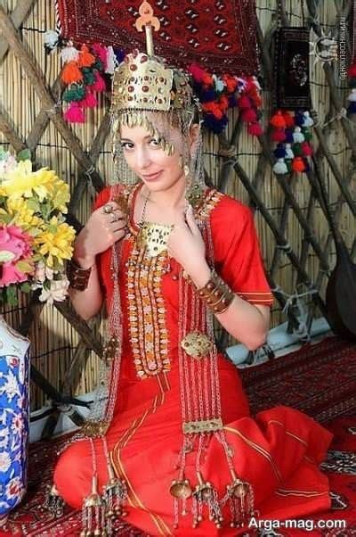 Turkmen Girl Turkmenistan Folk Costume Costumes Blue Green Eyes