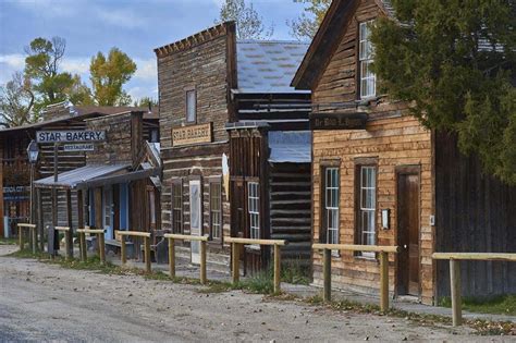 Americas Eeriest Gold Rush Ghost Towns