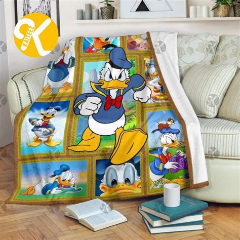 Disney Funny Donald Duck Christmas Throw Blanket Kaiteez