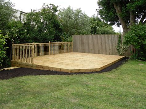 Explore our beautiful garden decking ideas to inspire your next garden project. Landscapers,Landscaping,Cambridge,Ely,Newmarket,Huntingdon ...
