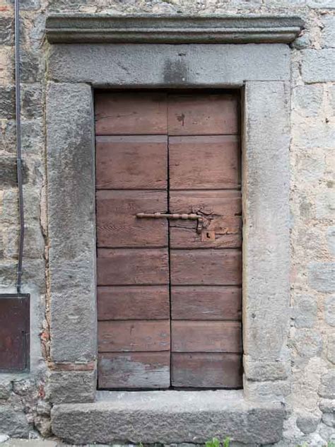 We did not find results for: What is Lintel? Uses and Types of Lintel in Construction.