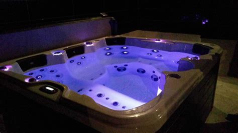 Be Well 0460 Elite Hot Tub Tubs Direct