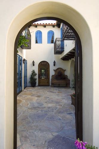 10 Images About Enclosed Courtyards On Pinterest Front Courtyard