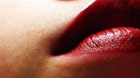 Unduh 64 Iphone Wallpaper Red Lips Download Posts Id