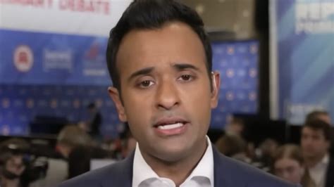 fox news host gets in heated shouting match with vivek ramaswamy live tv analyzing america