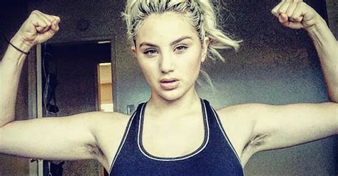 Women Proudly Flaunting Their Au Naturel Armpit Hair Is The Latest Instagram Trend Mirror Online