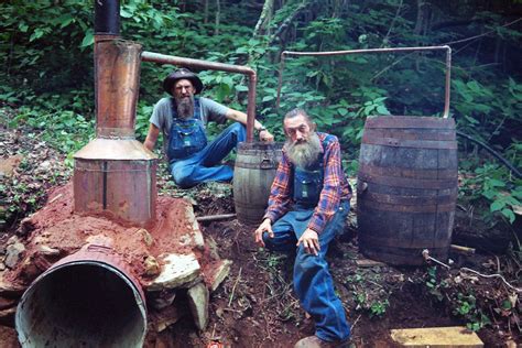 5 Famous Moonshiners And Bootleggers That Changed History