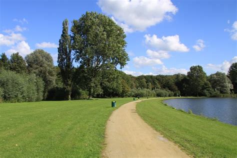 7 X Dos En Donts Op Het Naaktstrand Van De Delftse Hout Indebuurt Delft