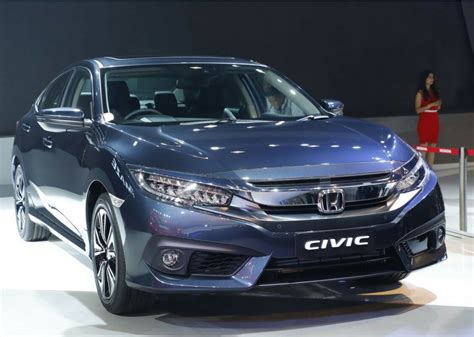 In this video, i am reviewing honda civic oriel 2018 model which is 10th generation and also called civicx. Honda Amaze, All-New CR-V & Civic first Indian appearance ...