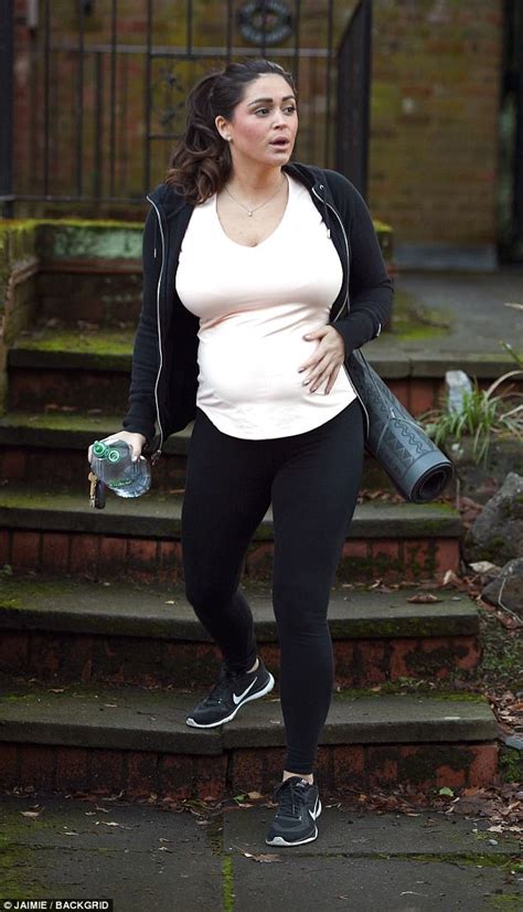Pregnant Casey Batchelor Displays Her Growing Bump Daily Mail Online