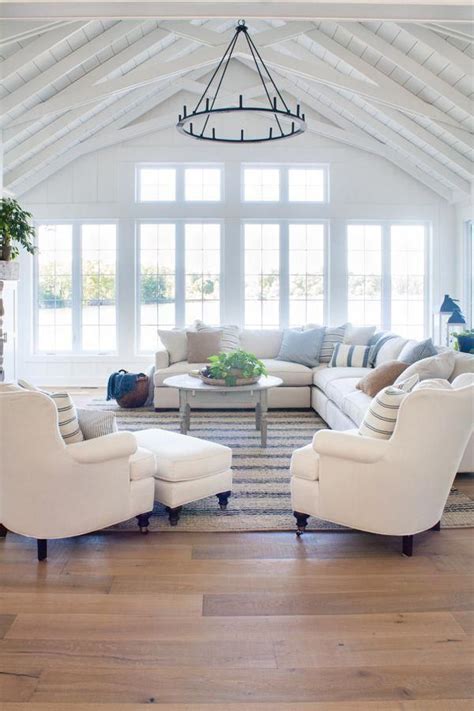 Lake House Living Room Decor The Lilypad Cottage In 2020 Decor Home