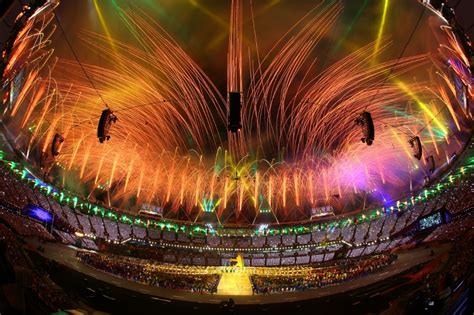 London 2012 Closing Ceremony In Pictures Mirror Online