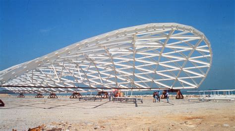 Designing The Steel Shell Roof For Hong Kong International Airport