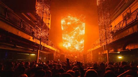 developer proposes offices in same building as printworks london selector