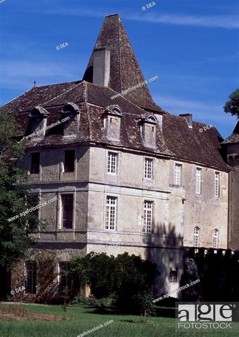 View Of Chateau De La Marthonie Saint Jean De Cole Aquitaine Stock