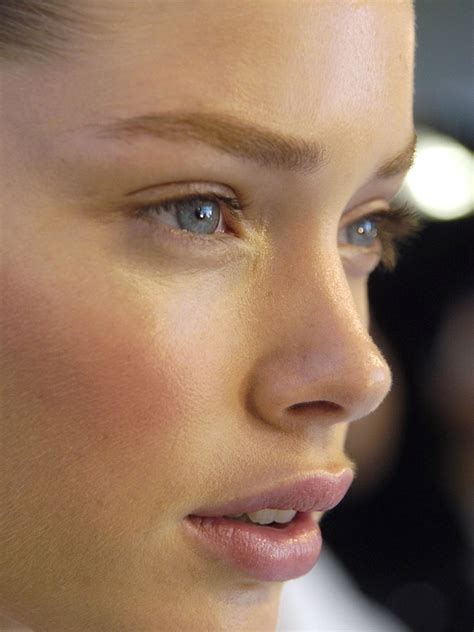 Thick Eyebrows Doutzen Kroes Upturned Nose Pretty Nose Nose Makeup