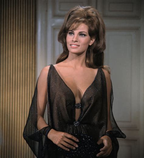 picture of raquel welch