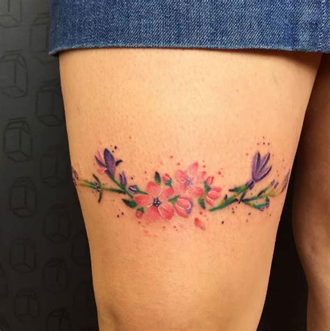 Watercolor Flower Tattoo Thigh Tatuaggistyle