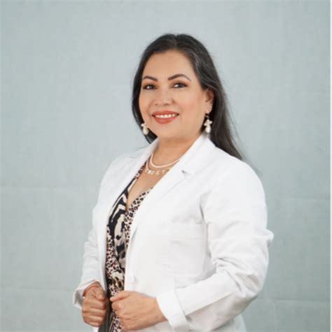 Dra Cristina Adriana Pichardo De La Rosa Opiniones Ginecólogo