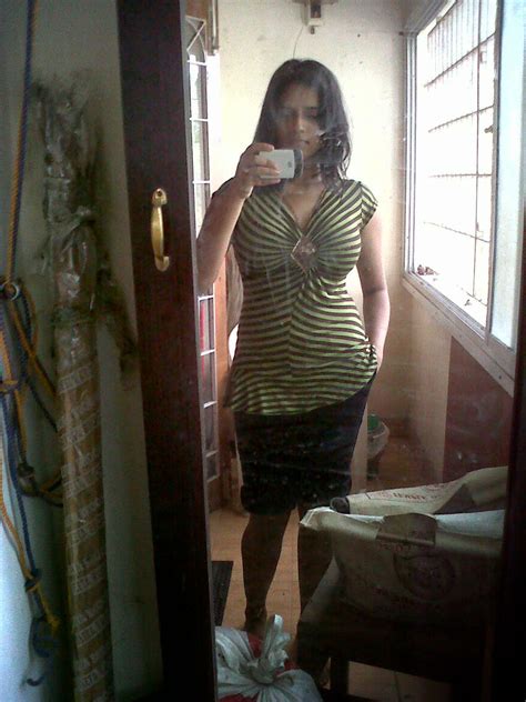 Vasundhara Kashyap's Nude Selfies & Leaked MMS - Indian Desi Nude Girls