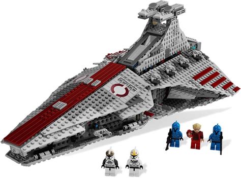 8039 1 Venator Class Republic Attack Cruiser Brickset Lego Set