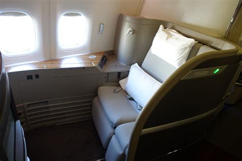 We landed into hong kong on time and off i went to the new cathay pacific first class lounge, the pier. My $10,000 one way flight on board Cathay Pacific's First ...