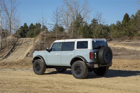 2022 Ford Bronco Photos Zero To 60 Times