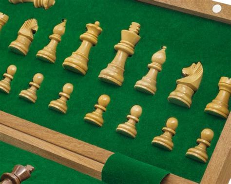 Deluxe Magnetic Hardwood Folding Travel 12 Inch Chess Set The Chess Store