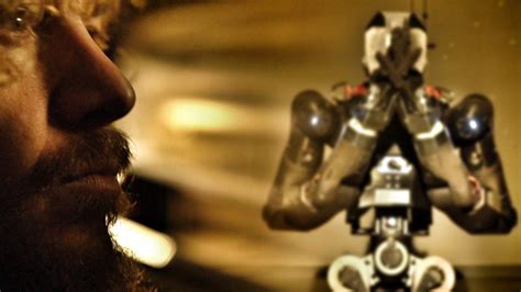 Alex Braga E Coman La Vita Futura Di Uomini E Robot Video Giornale Di Sicilia