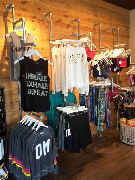 DIY Retail Display Ideas From Clothing Racks To Signage Retail Store Design Clothing