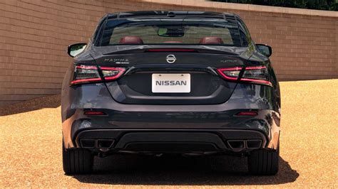 2021 Nissan Maxima 40th Anniversary Edition Has Snazzy Looks And