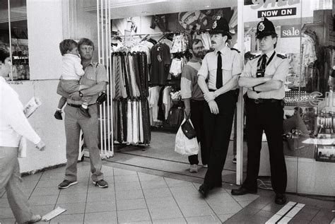 These Pictures Show What Manchester Airport Looked Like In The 80s